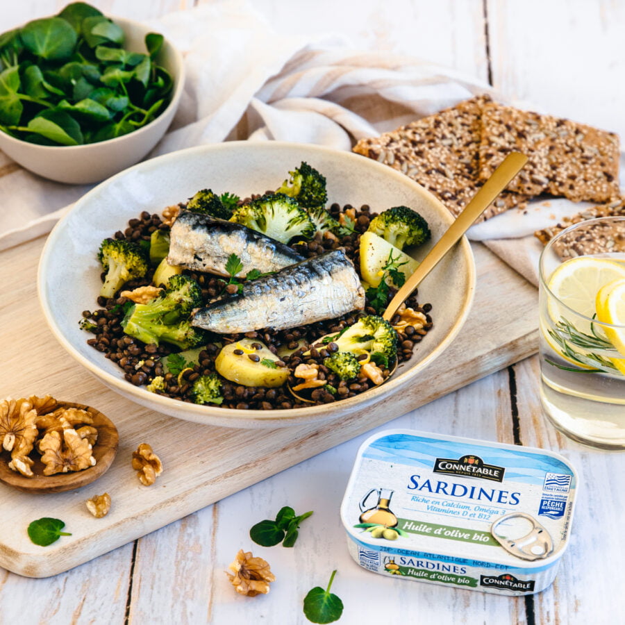 Salade de lentilles aux brocolis, noix et sardines à l’huile d’olive vierge extra Pêche Responsable