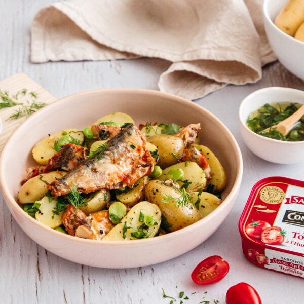 Salade d’orzo aux sardines, courgettes et féta Connétable